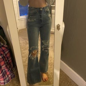 American Eagle 90s Flare Jeans